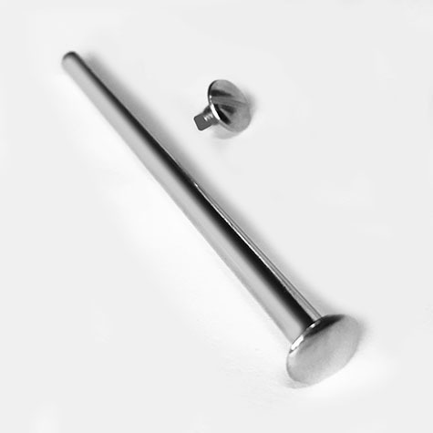 legatoria Viti sepolte rilegatura, NICHELATE, 110mm lunghezza mm 110, testa diametro 10mm, tubetto diametro 5mm, una testa fissa ed una mobile. Per lunghezza, si intende la distanza INTERNA tra le due teste, che corrisponde allo spessore del volume da rilegare.