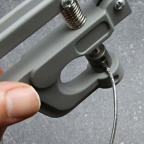 legatoria Pinza applicatrice capicorda tubetto- T  Per applicare capicorda a T codice leg2896 e leg2895, e per capicorda a tubetto  codice leg2962 e leg2963.