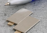 legatoria Calamita autoadesiva, 20x10 mm Calamita quadrata con rivestimento superficiale nichelato, spessore 1.5mm, piastre magnetiche al neodimio, calamita con grado magnetico N35. Forza di attrazione massima: 1.850 grammi LEG1564