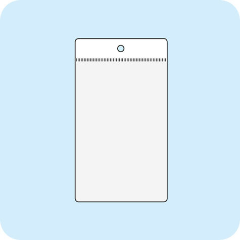 legatoria Busta a U. foro. 52x100mm TRASPARENTE, con lato sporgente e con foro da 3mm per lappensione, in PVC morbido da 180 micron, aperta sul lato corto. Contiene fogli formato A8 (52x100mm). Formato esterno (61x124mm). Senza patella di chiusura.