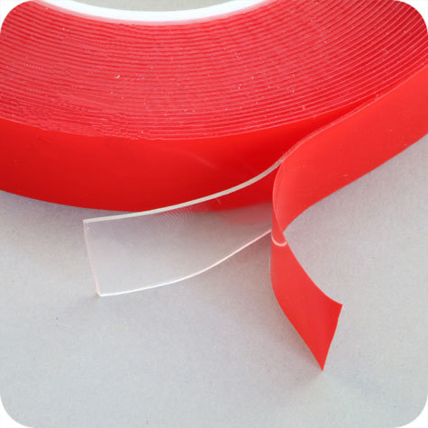 legatoria Nastrobiadesivosu2lati,12 mm Adesivo permanente su ambo i lati. Spessore 1 mm, altezza 12 mm. Questo nastro consente una adesione molto tenace e supertrasparente. E’ facilmente asportabile dalla maggior parte delle superfici senza lasciare residui.