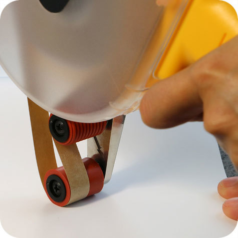 legatoria Nastro biadesivo. 6mm. PERFORMANCE per pistola applicatrice Scotch ATG applicator 700, in rotolo da 33 metri. Larghezza 6 mm. Spessore adesivo 0,075 mm. Prodotto alternativo al 3M 924.