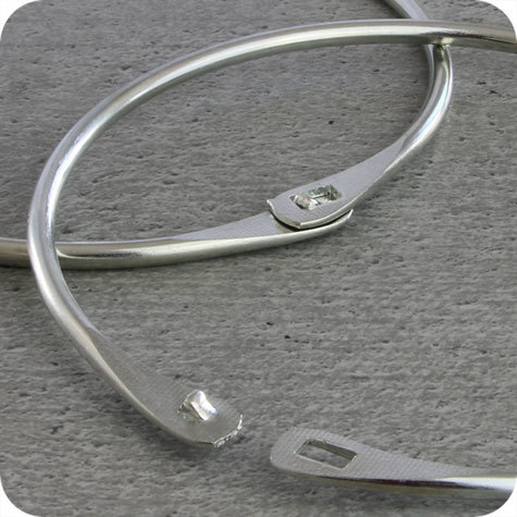 legatoria Anello apribile metallo NICHELATO 120mm NICHELATO. Diametro interno: 120mm.