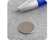 legatoria Calamita diametro 15mm spessore 1mm Calamita cilindrica spessore 1mm, dischi magnetici al neodimio, grado magnetico N35 forza di attrazione massima: 650g leg2403