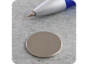 legatoria Calamita diametro 20mm spessore 1mm Calamita cilindrica spessore 1mm, dischi magnetici al neodimio, grado magnetico N35 forza di attrazione massima: 1000g leg2408