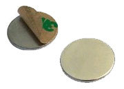 legatoria Calamita autoadesiva, diametro 10mm Calamita cilindrica con rivestimento superficiale nichelato, spessore 2mm, dischi magnetici al neodimio, calamita con grado magnetico N35. Forza di attrazione massima: 1000 grammi leg244