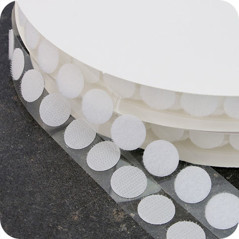 legatoria Bollini in velcro autoadesivi, diametro 21mm BIANCO, coppie maschio/femmina venduti su due rotoli leg253