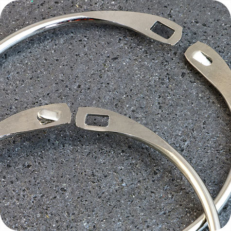 legatoria Anello apribile metallo NICHELATO 90mm NICHELATO. Diametro interno: 90mm.