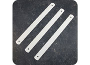 legatoria Maniglia in plastica BIANCA. In PVC flessibile. Dimensioni: 300x25x2,5mm. leg2569