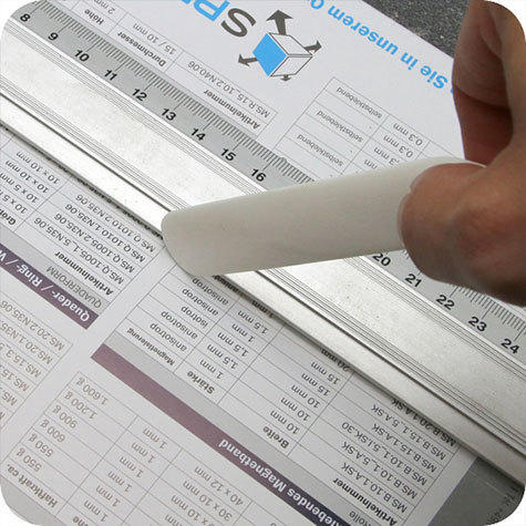 legatoria Pieghetta OSSO, 160mm, 1puntaAcuminata, 1puntaArrotondata Per piegare e lisciare Lunghezza 160mm. Attrezzo indispensabile al legatore per ogni operazione di piegatura e per formare il canaletto.