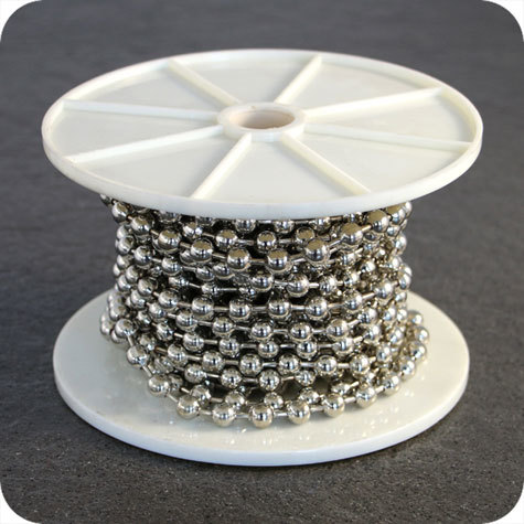 legatoria Catena a sfere, nichelata, a metraggio NICHELATA, diametro sfere 8mm.