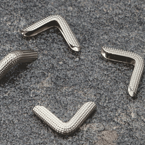 legatoria AngolinoMetallico nichelato, 8mm 8mm per lato, protegge copertine spesse fino a 1,8mm*.