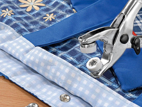 legatoria Pinza per bottoni a pressione Maniglia in polimero ergonomico.