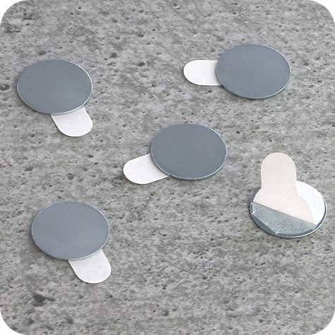 legatoria Dischi metallici autoadesivi, diametro 11mm ZINCATI. Da abbinare a calamite. ADESIVI. Spessore 0,3mm. Ricettori di attrazione magnetica.