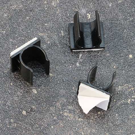 legatoria Portapenne autoadesivo in plastica, 12x15mm NERO, altezza 12mm.