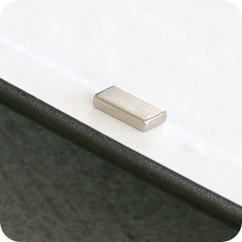 legatoria Calamita rettagolare. 10x5x2mm Calamita rettangolare in neodimio, grado magnetico N35 (forza di attrazione: 750g).