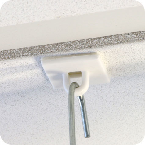 legatoria Basetta autoadesive con occhiello, 20x20mm BIANCO, in plastica bianca, sezione quadrangolare.