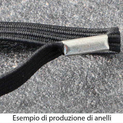 legatoria Capicorda tubetto 9x4,4mm, ACCIAIO NICHELATO lunghezza 9mm. Larghezza 4,4mm. Spessore 5,5mm. Adatto alla produzione di anelli elastici o come terminale di stringhe. .