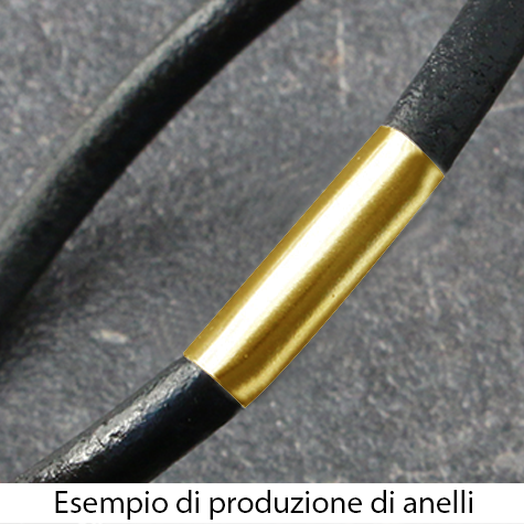legatoria Capicorda tubetto 9x4,4mm, ACCIAIO OTTONATO lunghezza 9mm. Larghezza 4,4mm. Spessore 5,1mm. Adatto alla produzione di anelli elastici o come terminale di stringhe. .