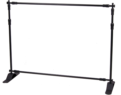 legatoria Porta Banner ad aste, 2450x2450mm Porta banner ad aste componibile. Struttura in alluminio nero. Le aste regolabili fino a 2450mm. Basi pesanti in acciaio per una perfetta stabilit. Completo di sacca in tessuto. Dimensioni da 1110x920mm fino a 2450x2450mm. Peso: 5,5Kg.