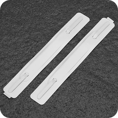 legatoria Fastener autoadesivo in 3 parti, 150x20mm BIANCO, assemblato. Base 150x20mm in PVC rigido da 300 micron. Linguella 148x5mm verniciato. Pressino 100x12mm in PVC rigido da 300 micron. Prodotto originale tedesco. MADE IN GERMANY.