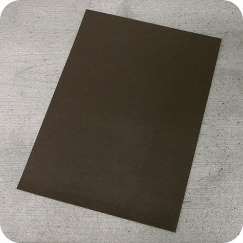 legatoria FoglioMagneticoAutoadesivo, A4, ISOTROPO, 1mm Foglio magnetico autoadesivo permanente, formato A4 (210x297mm). Spessore 1mm, magnetizzazione isotropa..