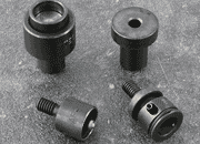legatoria Set di punzoni per applicare bottoniautomaticiapressionecondistanziale Set composto da 4 pezzi: 2 superiori e 2 inferiori. Idoneo ad applicare bottoni lunghi da 6 a 27 mm. I punzoni superiori hanno attacco filettato M6. I punzoni inferiori hanno base cilindrica di diametro 12mm*.
