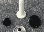 legatoria Bottone automatico a pressione con distanziale da 22 mm NERO VERNICIATO, testa diametro 12.4 mm. Capacità perno 22 mm. Il bottone è composto da 4 pezzi*.