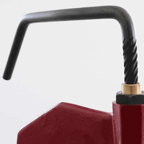 legatoria Pressa a torchietto per occhielli Costruzione massiccia in fusione di ghisa. Funzionamento manuale con leva girevole.Attacco superiore filettato 6 MA. Base cilindrica diametro 12 mm. Capacit di inserimento: 12 cm *.