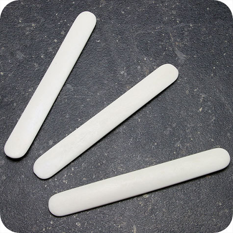 legatoria Pieghetta OSSO, 180mm, 2punteArrotondate Per piegare e lisciare Lunghezza 180mm. Attrezzo indispensabile al legatore per ogni operazione di piegatura e per formare il canaletto.