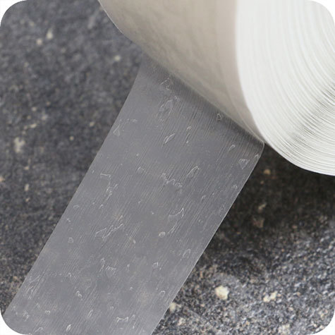 legatoria Nastro biadesivo fingerlift, 12mm PERMANENTE-REMOVIBILE, il nastro biadesivo da 12mm  adagiato su un nastro di supporto siliconato da 18mm. Una volta applicato, il supporto siliconato si stacca facilmente con laiuto di un unghia. In rotolo da 500m.