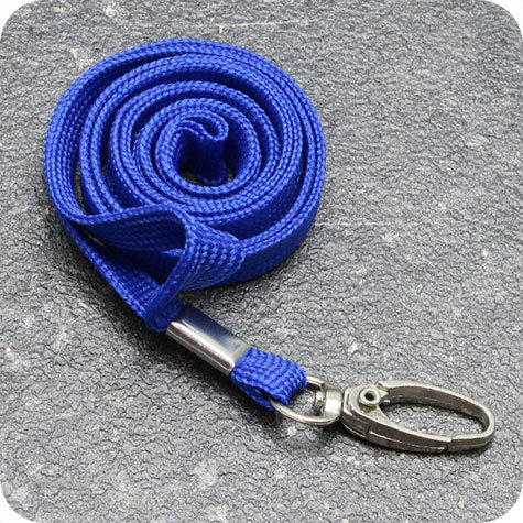 legatoria Cordoncino portabadge, daCollo aMoschettoneOvaleRotante, BLU a moschettone ovale rotante, cordoncino largo 1cm, lunghezza aperto 90cm.