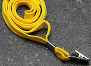 legatoria Cordoncino portabadge, daCollo aMOLLETTA, GIALLO con aggancio a MOLLETTA, cordoncino largo 1cm, lunghezza aperto 90cm LEG3254