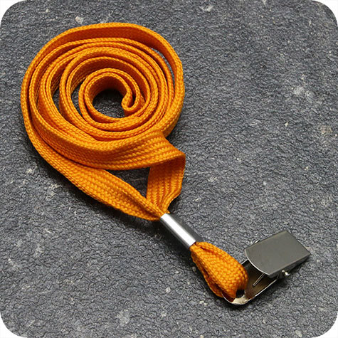 legatoria Cordoncino portabadge, daCollo aMOLLETTA, ARANCIONE con aggancio a MOLLETTA, cordoncino largo 1cm, lunghezza aperto 90cm.