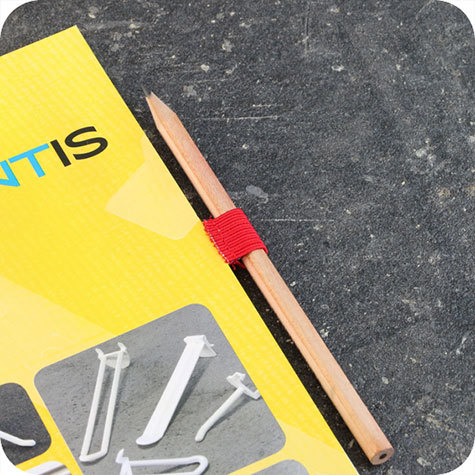 legatoria Portapenne sottili, autoadesivo elastico, ROSSO Per penne sottili (circonferenza 2-3cm). Dimensioni lembo adesivo: 45x30mm..