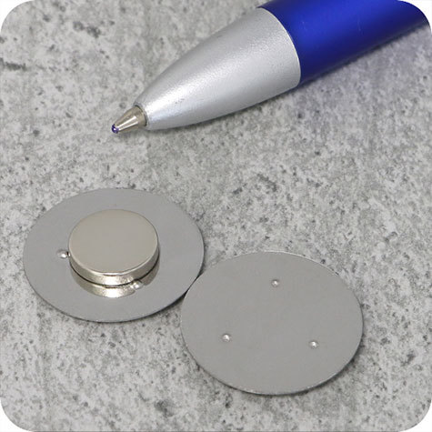 legatoria Calamita magnetica Ufo, Polo NORD Diametro: 10mm. Altezza: 2mm. Calamita con grado magnetico N35 (forza di attrazione massima:1000g), Prodotto da utilizzare associato a  MS.U.10.2.20.N35.S.06.