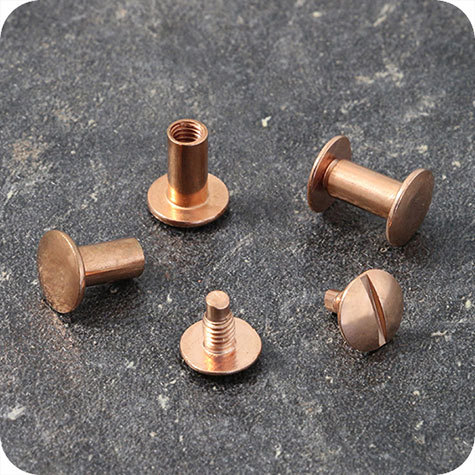 legatoria Viti sepolte rilegatura, RAMATE, 10mm lunghezza 10 mm, testa diametro 10mm, tubetto diametro 5mm, una testa fissa ed una mobile. Per lunghezza, si intende la distanza INTERNA tra le due teste, che corrisponde allo spessore del volume da rilegare.