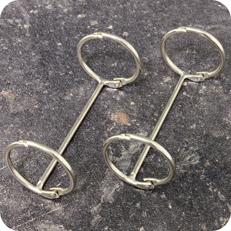 legatoria Anello doppio, apribile NICHELATO 32mm NICHELATO. Doppio anello di rilegatura. Diametro interno: 32mm. Per distanza fori: 80 mm, in metallo nichelato.