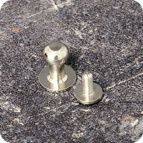 legatoria Perno Sam Browne, pomello 13mm NICHELATO. Profondit totale pomello 13mm, testa pomello diametro 7mm.