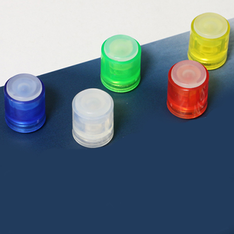 legatoria Bottoni magnetici diametro10mm. GIALLIOtrasparente. cilindrici TRASPARENTE GIALLO. Diametro magnete 10mm, diametro cilindro 14mm, altezza cilindro19mm. Calamita con grado magnetico N38 (forza di attrazione massima:1900g).