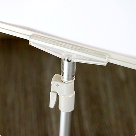 legatoria Locandina con piantana A4, BLU Asta in alluminio, regolabile da 30 a 50cm. Base: 210x160mm.