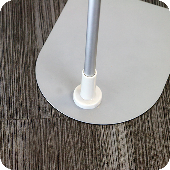 legatoria Locandina con piantana A4, GRIGIO Asta in alluminio, regolabile da 30 a 50cm. Base: 210x160mm.