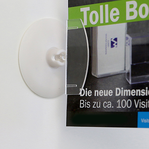 legatoria Porta cartellino con clip 55x50mm TRASPARENTE. Con base cilindrica  AUTOADESIVA di 55mm e clip di ancoraggio snodabile. Altezza 50mm.