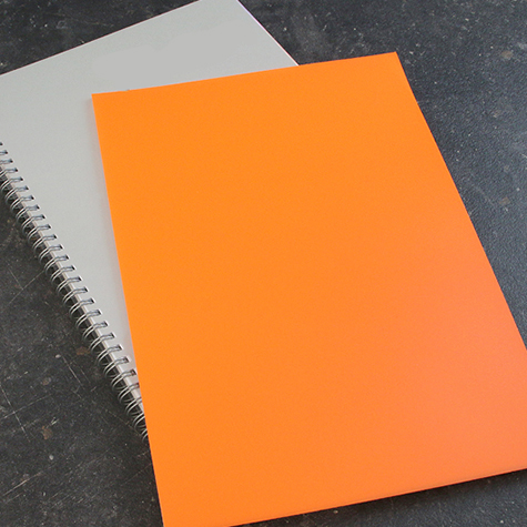 legatoria Copertine colorate A4, 450 micron ARANCIO. Formato A4 (210x297mm), in PVC rigido.
