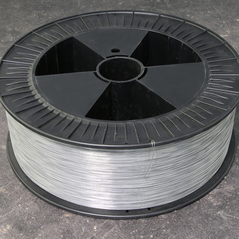 legatoria Filo metallico per cucitrice, 0,50mm ZINCATO. In rotolo da 15kg, tipo 26, spessore filo: 0,50mm.