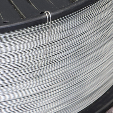 legatoria Filo metallico per cucitrice, 0,50mm ZINCATO. In rotolo da 15kg, tipo 26, spessore filo: 0,50mm.