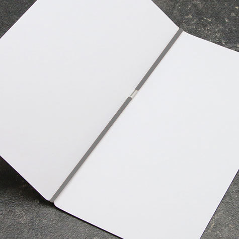 legatoria Anello elastico rivestito tessuto. 580mm GRIGIO, spessore 2mm, le due estremita sono congiunte con una chiusura metallica per formare un anello che ben si adatta a rilegare dei fogli formato A4 (297mm).