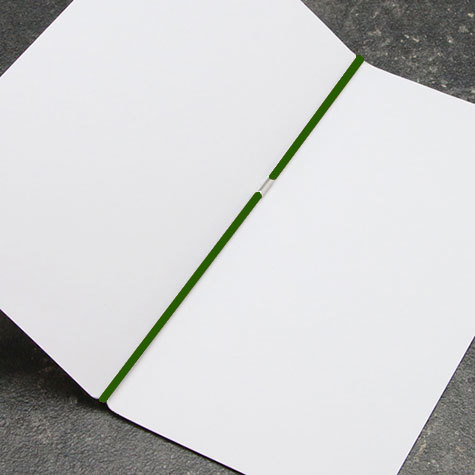 legatoria Anello elastico rivestito tessuto, 293mm VERDE SCURO, spessore 2mm, le due estremit sono congiunte con una chiusura metallica per formare un anello che ben si adatta a rilegare fogli formato A6 (14,85mm).