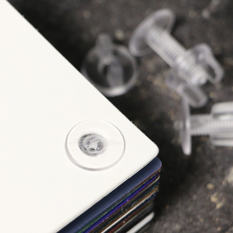 legatoria Viti vichinghe, plastica TRASPARENTE 14mm lunghezza vite 14mm, diametro testa 14mm, diametro tubetto 5mm. Una testa fissa ed una mobile (a base vichinga).