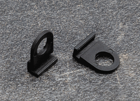 legatoria Gancio appendiposter per profilo portaposter NERO. Un metodo facile e veloce per appendere i poster.